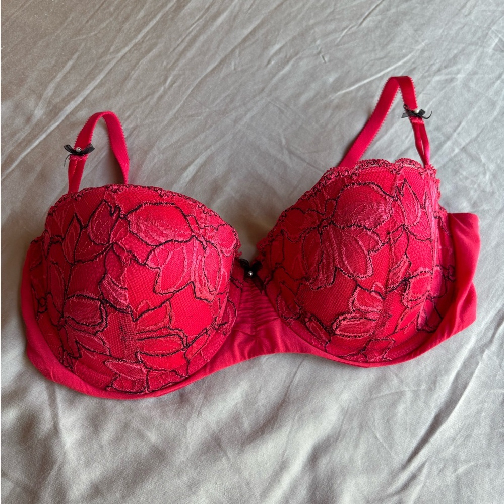 Victoria's Secret Red Floral Lace Push Up Balconette Bra